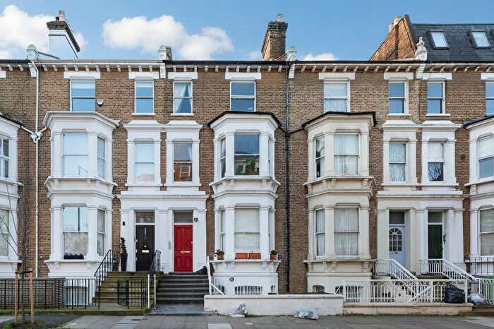 1 Bedroom Flat To Rent In Blythe Road, London, W14