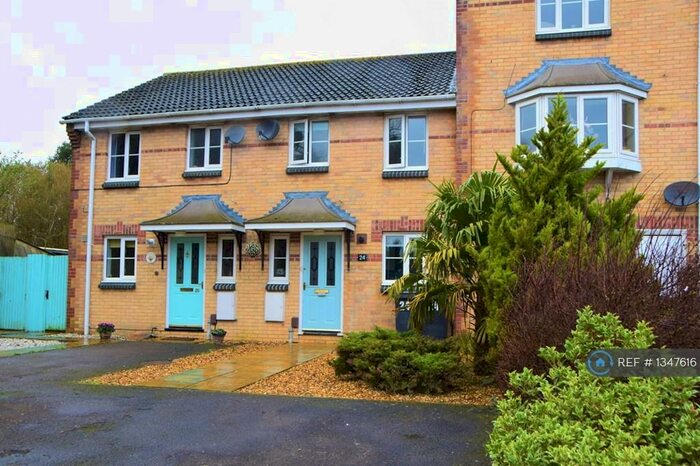 2 Bedroom Terraced House To Rent In Saffron Way, Bournemouth, BH11
