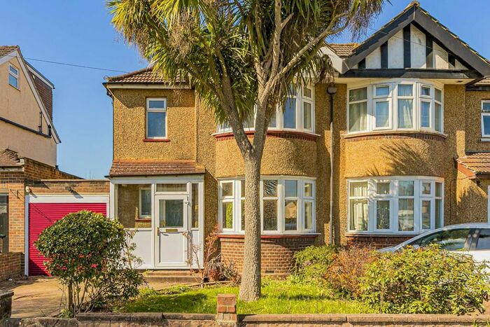 3 Bedroom Semi-Detached House To Rent In Raeburn Avenue, Berrylands, Surbiton, KT5