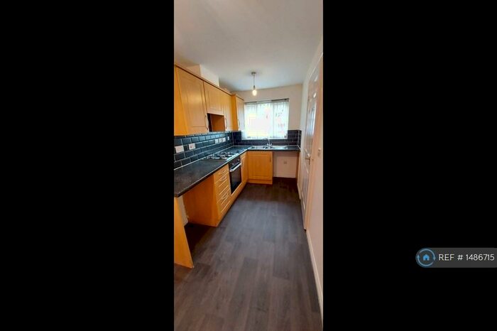 2 Bedroom Terraced House To Rent In Charlestown Road, Manchester, M9