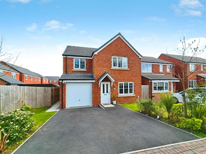 4 Bedroom Detached House For Sale In Comfrey Avenue, Sandbach, CW11