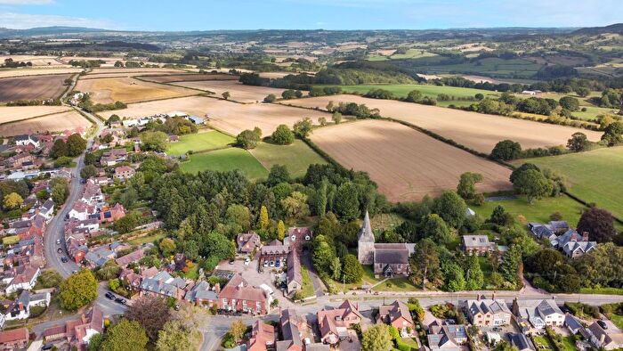 4 Bedroom Detached House For Sale In The Village, Clifton-On-Teme, Worcester, WR6