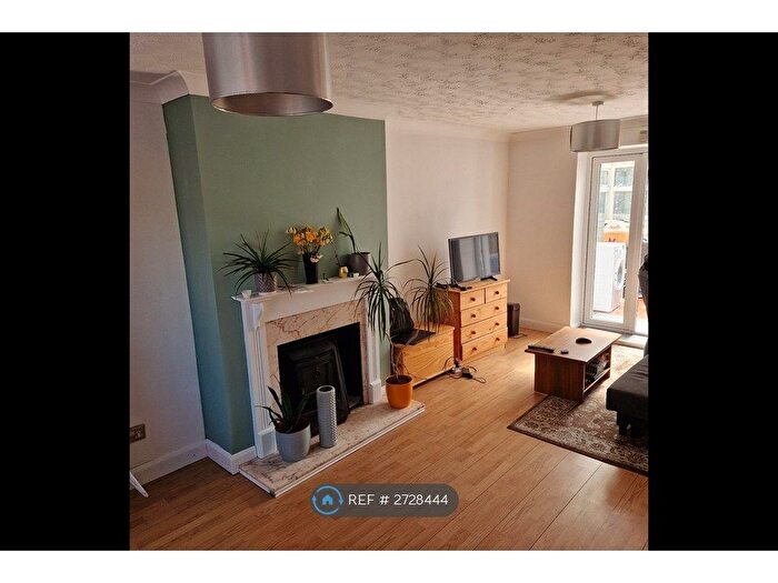 2 Bedroom Semi Detached House To Rent In Frankland Road, Durham, DH1