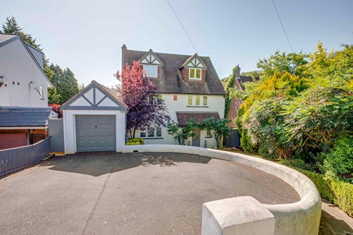 5 Bedroom Detached House For Sale In Amersham Road, High Wycombe, HP13