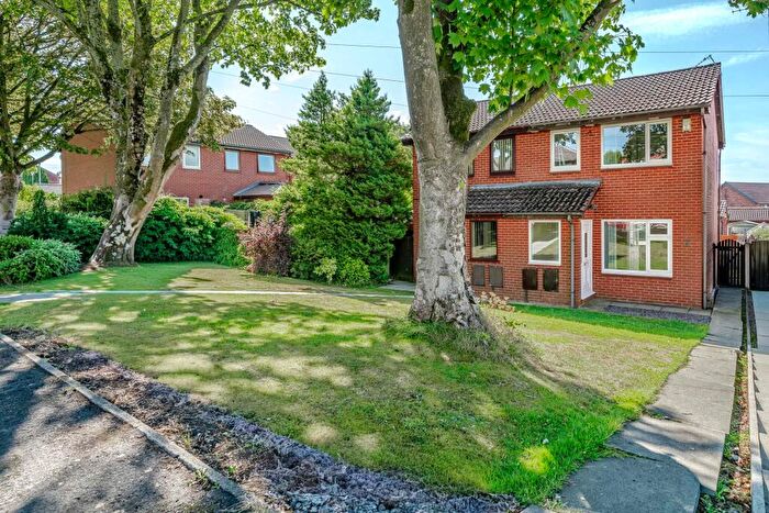 2 Bedroom Semi-Detached House For Sale In Rawlinson Lane, Heath Charnock, PR6