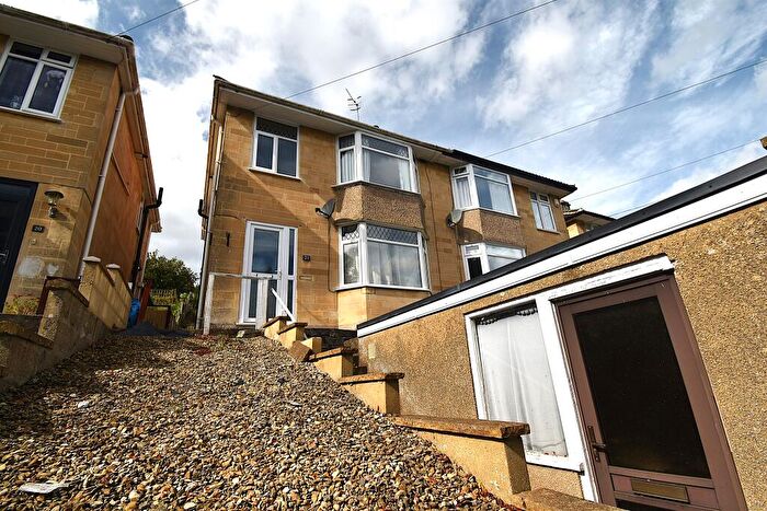 3 Bedroom Semi-Detached House For Sale In Bay Tree Road, Bath, BA1