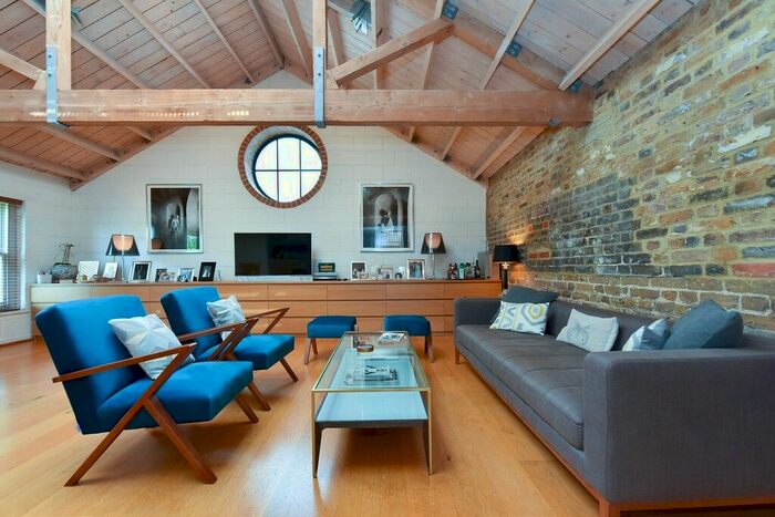 2 Bedroom Flat To Rent In Hewer Street, Ladbroke Grove, W10