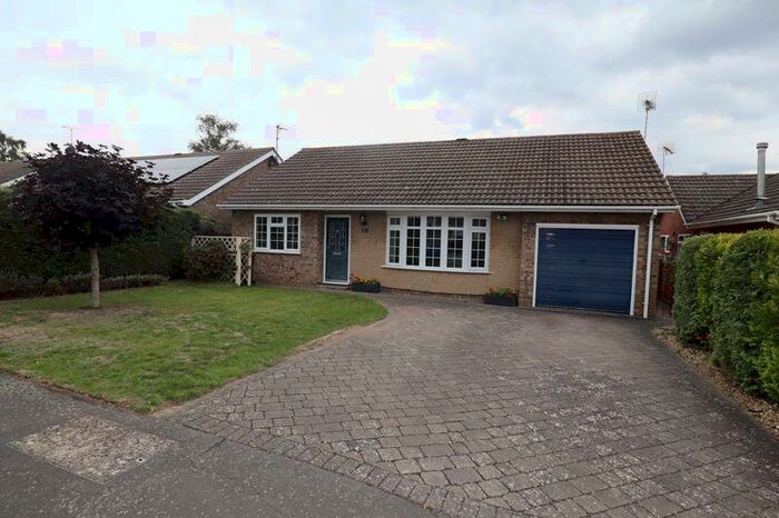 3 Bedroom Bungalow To Rent In Malham Close, Lincoln, LN6