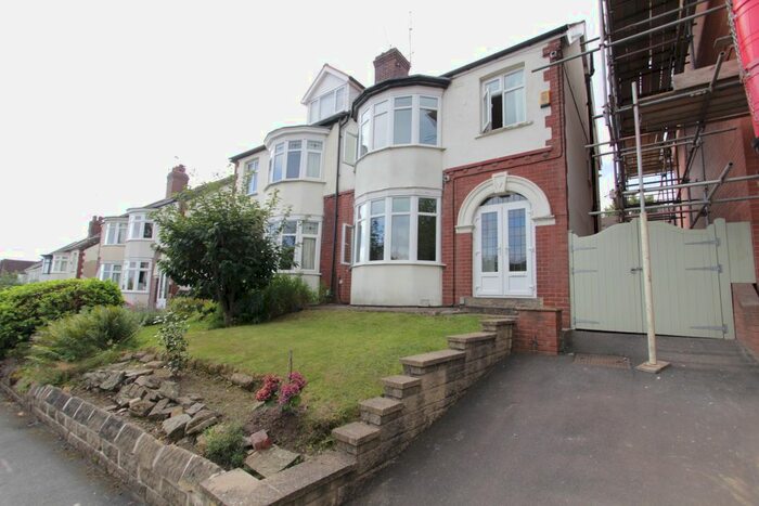 3 Bedroom Semi-Detached House To Rent In Montrose Rad, Sheffield, S7