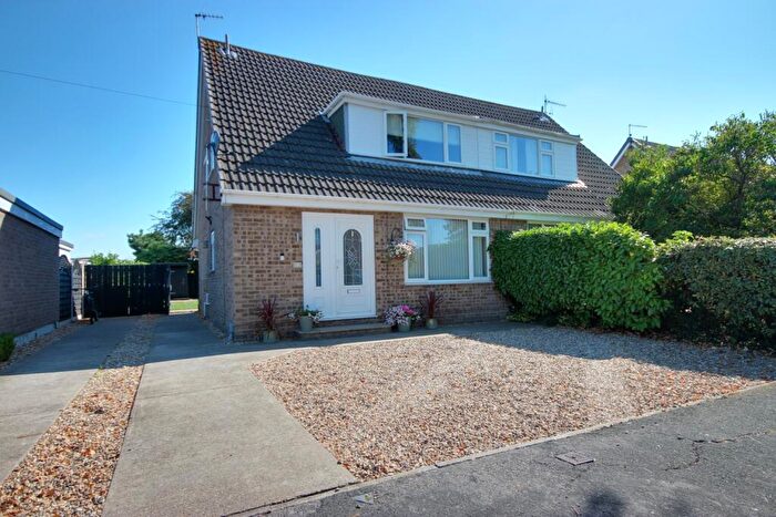 3 Bedroom Semi-Detached House For Sale In St. Catherines Drive, Leconfield, Beverley, HU17