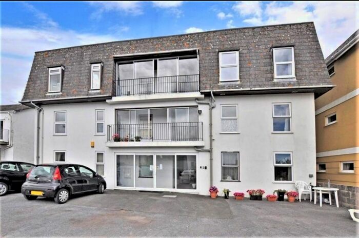 2 Bedroom Flat To Rent In Bedford Road, Sefton Court Bedford Road, TQ1