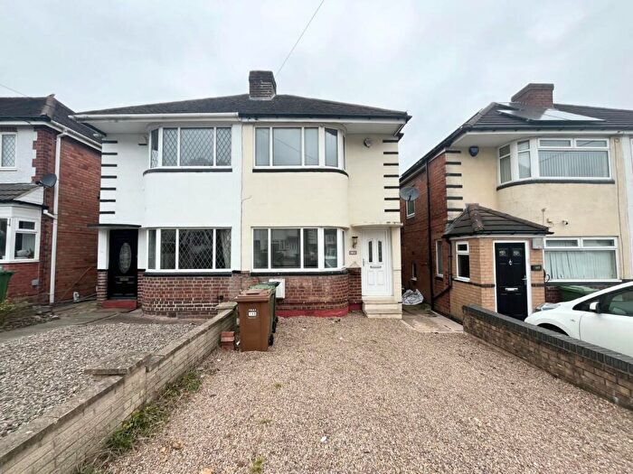2 Bedroom Semi-Detached House To Rent In Castle Lane, Solihull, West Midlands, B92