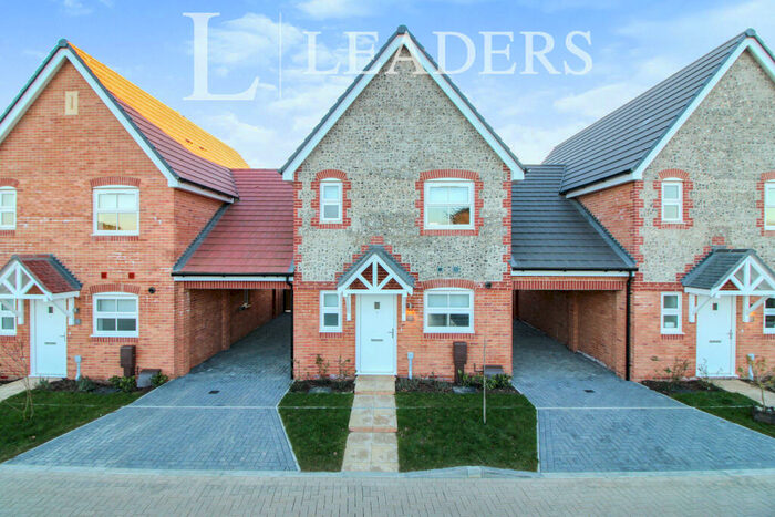 4 Bedroom Semi-Detached House To Rent In Fontwell, BN18