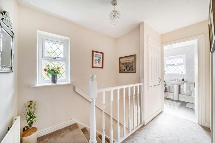3 Bedroom End Terrace House For Sale In Burns Way, Clifford, Wetherby, LS23