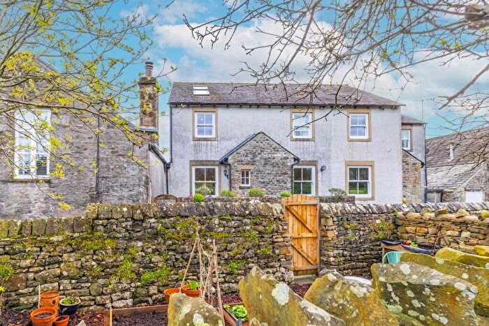 3 Bedroom Terraced House For Sale In Tram Lane, Kirkby Lonsdale, LA6