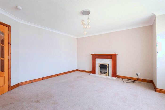 3 Bedroom Bungalow For Sale In Hutton Browne Grove, Kennoway, Leven, Fife, KY8