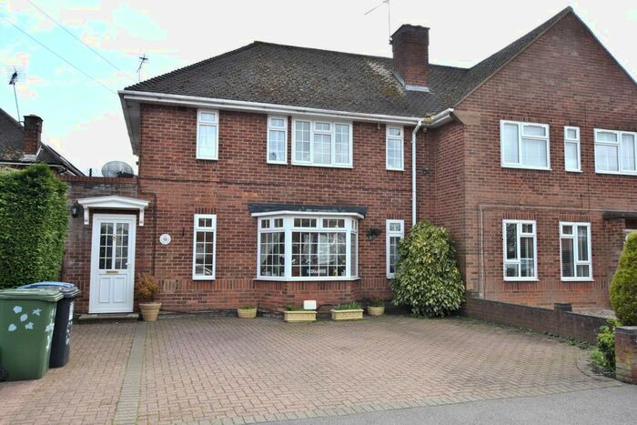 3 Bedroom Semi-Detached House To Rent In Harris Road, Watford, WD25