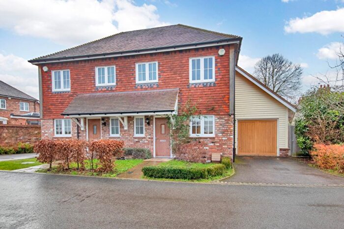 3 Bedroom Semi-Detached House For Sale In Lambert Mews, Southfleet, Gravesend, Kent, DA13