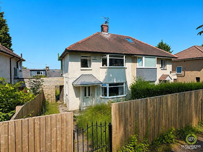 3 Bedroom Semi-Detached House For Sale In Coniston Avenue, Accrington, BB5