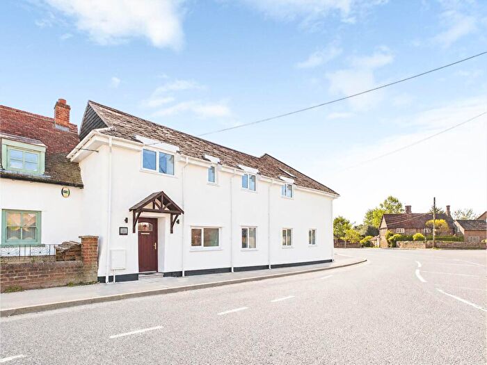 3 Bedroom Semi-Detached House For Sale In Fort End, Haddenham, HP17