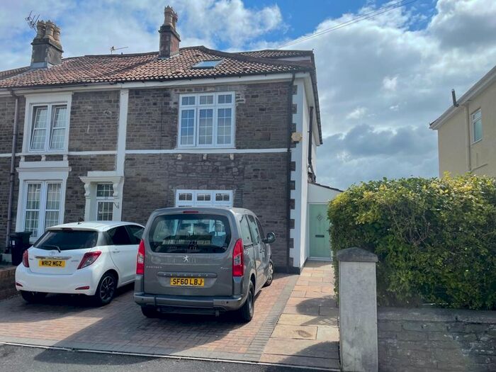 4 Bedroom End Of Terrace House To Rent In Ducie Road, Staple Hill, Bristol, BS16