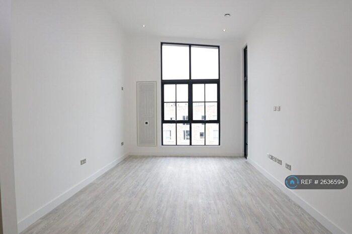 1 Bedroom Flat To Rent In Turing Way, Cambridge, CB3