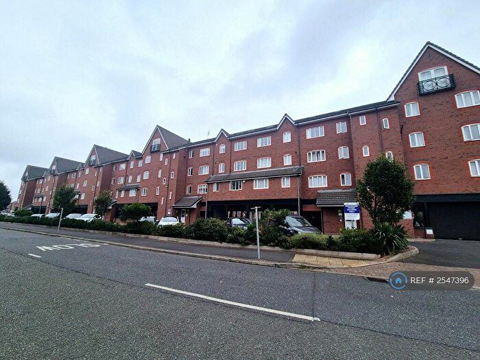4 Bedroom Flat To Rent In South Ferry Quay, Liverpool, L3