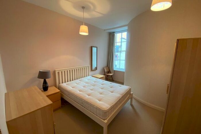 2 Bedroom Flat To Rent In Blair Street, Old Town, Edinburgh, EH1