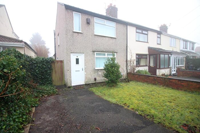 3 Bedroom Semi-Detached House To Rent In Lambshear Lane, Lydiate, L31