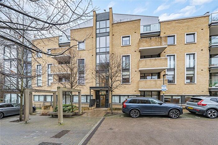 1 Bedroom Flat For Sale In Frazer Nash Close, Isleworth, TW7