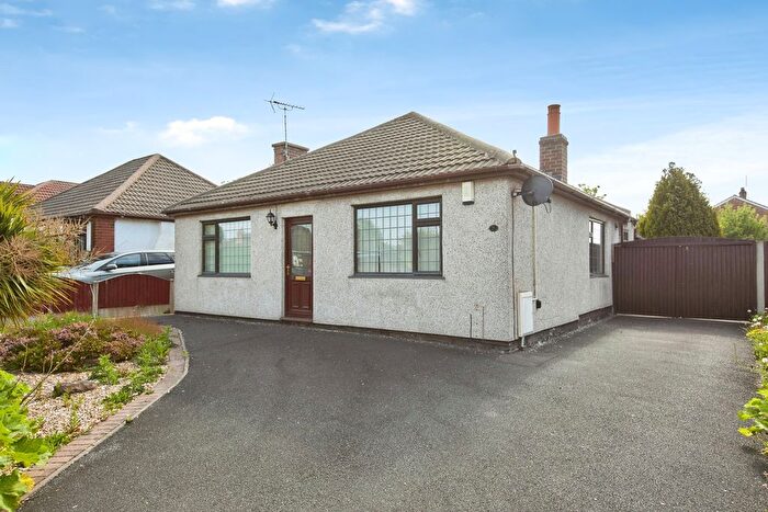 2 Bedroom Bungalow For Sale In Lyndhurst Grove, Chaddesden, Derby, Derbyshire, DE21