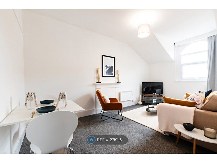 1 Bedroom Flat To Rent In Ashburton Road, Southsea, PO5