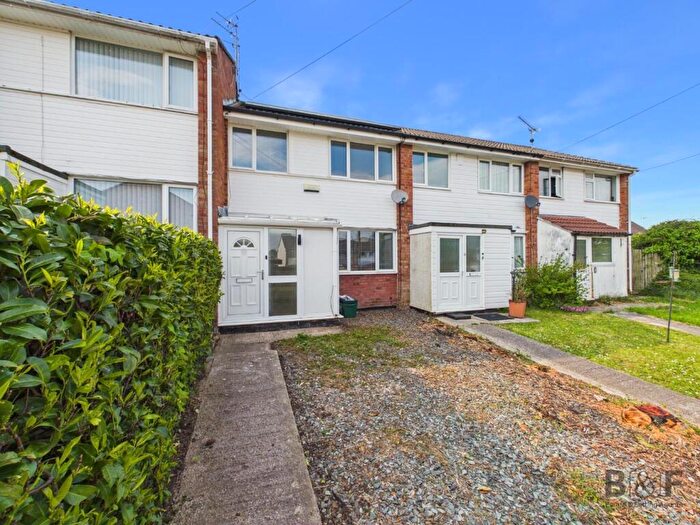 3 Bedroom Terraced House To Rent In Maple Walk, Pucklechurch, BS16