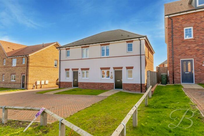 3 Bedroom Semi-Detached House To Rent In Rosebay Gardens, Clipstone Village, Mansfield, NG21