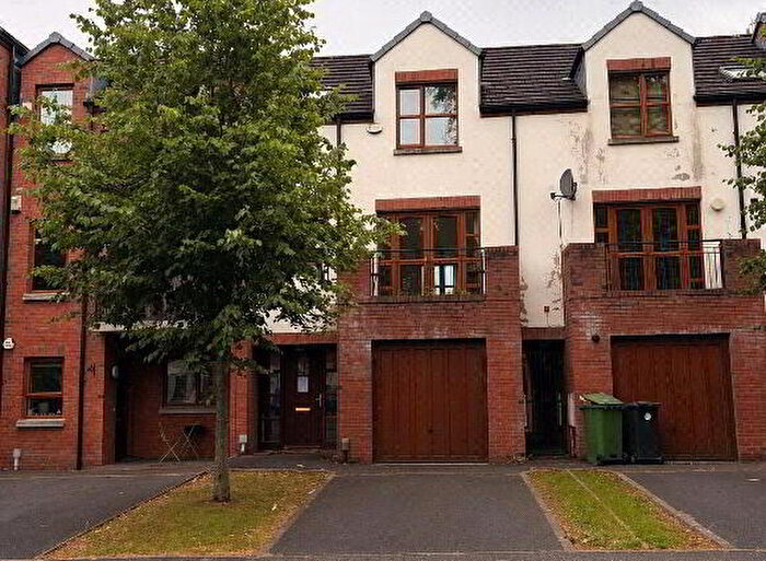 3 Bedroom Terrace House For Sale In Redwood Grove, Belfast, BT17