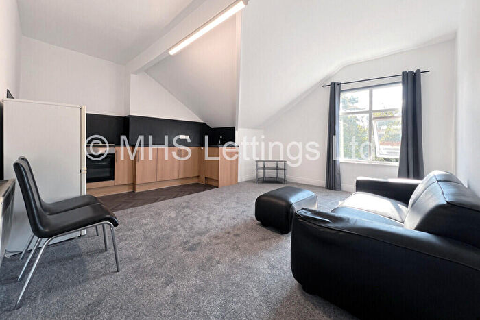 1 Bedroom Flat To Rent In E Kirkstall Lane, Leeds, LS6