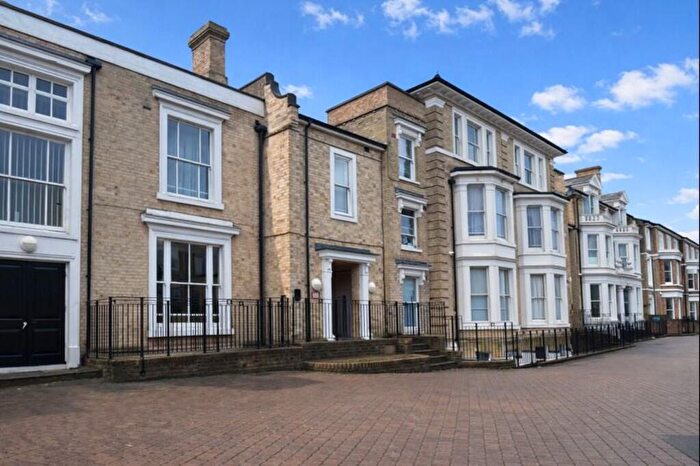 1 Bedroom Apartment To Rent In Fonnereau Road, IP1