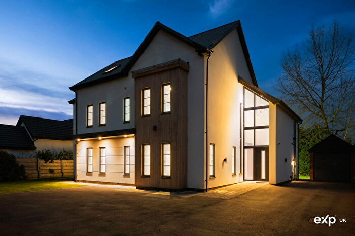 5 Bedroom Detached House For Sale In Sheepwalk Lane, Ravenshead, NG15
