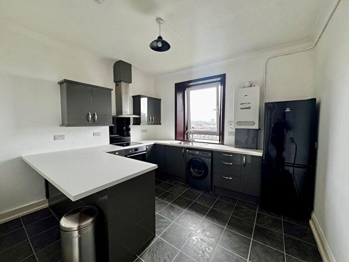 1 Bedroom Flat To Rent In Glenbervie Road, Torry, Aberdeen, AB11