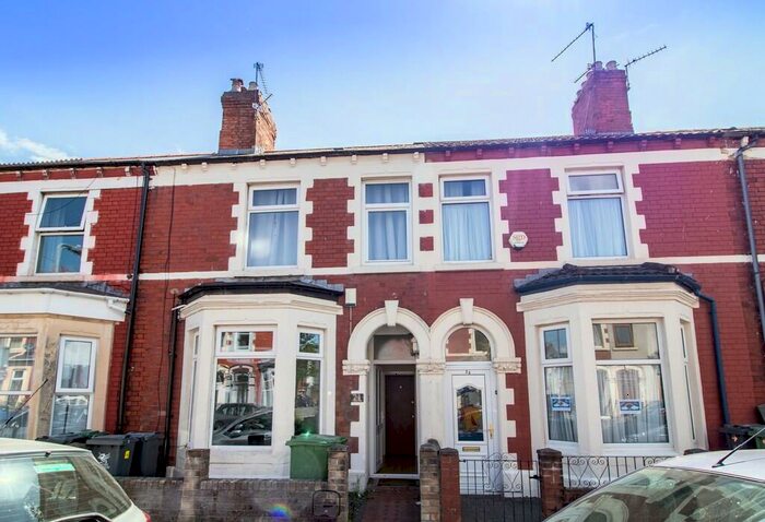 1 Bedroom Apartment To Rent In Coedcae Street, Cardiff, CF11