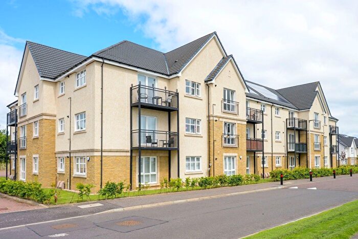 1 Bedroom Flat For Sale In Jardine Avenue, Falkirk, FK2
