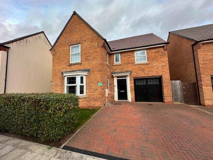 4 Bedroom Property To Rent In Leys Close, Corby, NN17