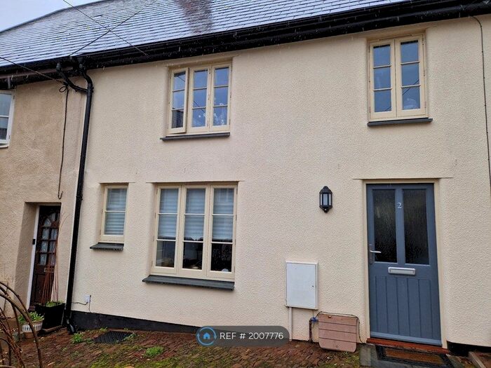3 Bedroom Terraced House To Rent In Buller Square, Crediton, EX17