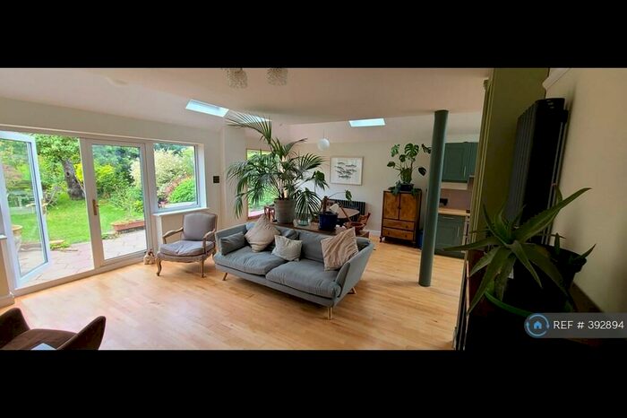 4 Bedroom Semi-Detached House To Rent In St. Leonards Road, Headington, Oxford, OX3