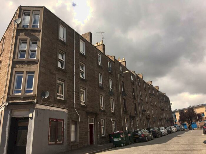 1 Bedroom Flat To Rent In B Peddie Street, DD1