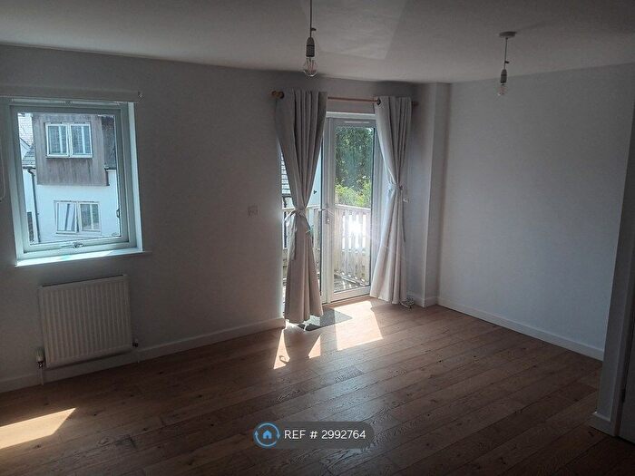 2 Bedroom End Terrace House To Rent In Summer Meadow, Exmouth, EX8