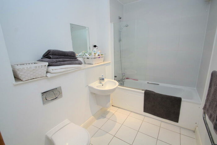 1 Bedroom Apartment To Rent In Surrey Street, Croydon, CR0