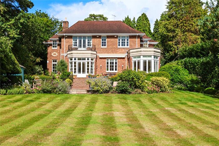 5 Bedroom Detached House For Sale In Wood Lane, St George's Hill, KT13