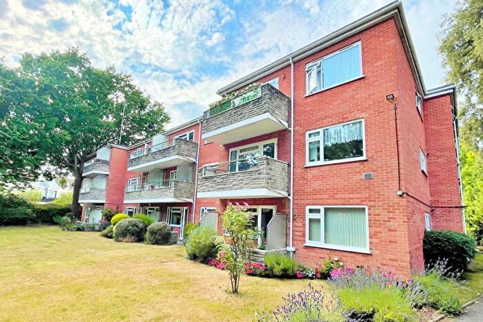 2 Bedroom Flat For Sale In Bournemouth, BH1