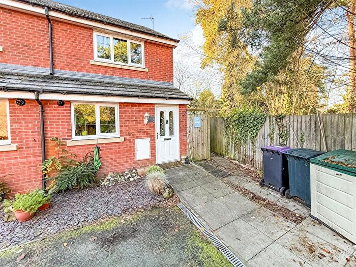 2 Bedroom End Terrace House For Sale In Heritage Way, Llanymynech, SY22